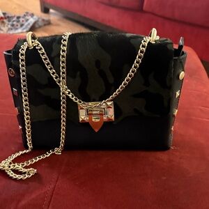 Camouflage Chain Shoulder Bag
